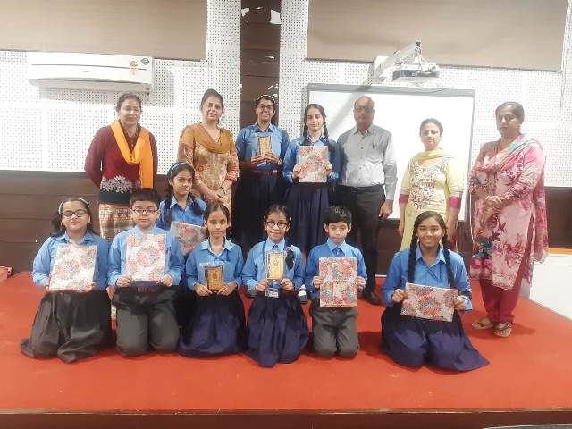 Vedic Bhashan Pratiyogita held
